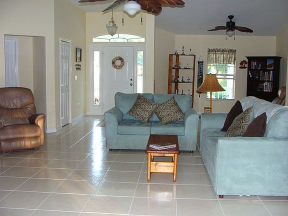 Living Rm