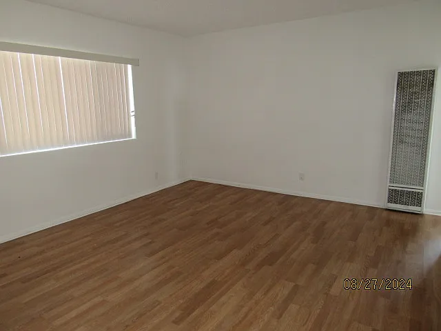 3458 W 67th St #4 — Photo 25