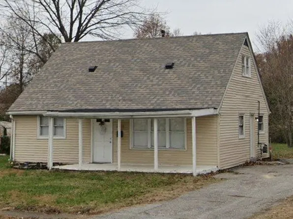 13211 Forge Cir, Louisville, KY 40272