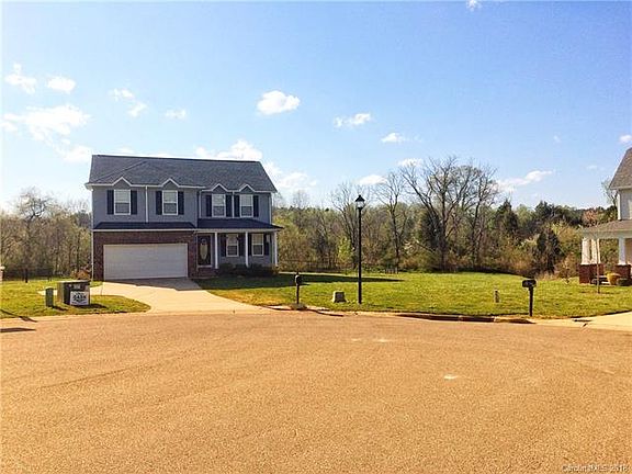 2nd image of 102 Marcella Dr