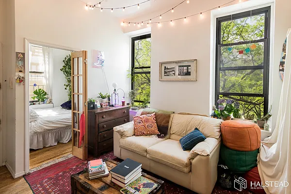 Rented by Halstead Real Estate | media 27