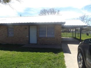 613 Sandy Ln, Clyde, TX 79510