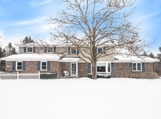 12570 8th Ave NW, Grand Rapids, MI 49534