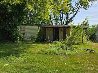 114 Saint Barbara Ln, Cahokia, IL 62206