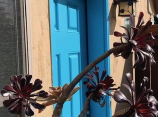 836 Crest Dr #B, Encinitas, CA 92024