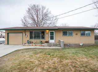 187 1st St SE, East Wenatchee, WA 98802