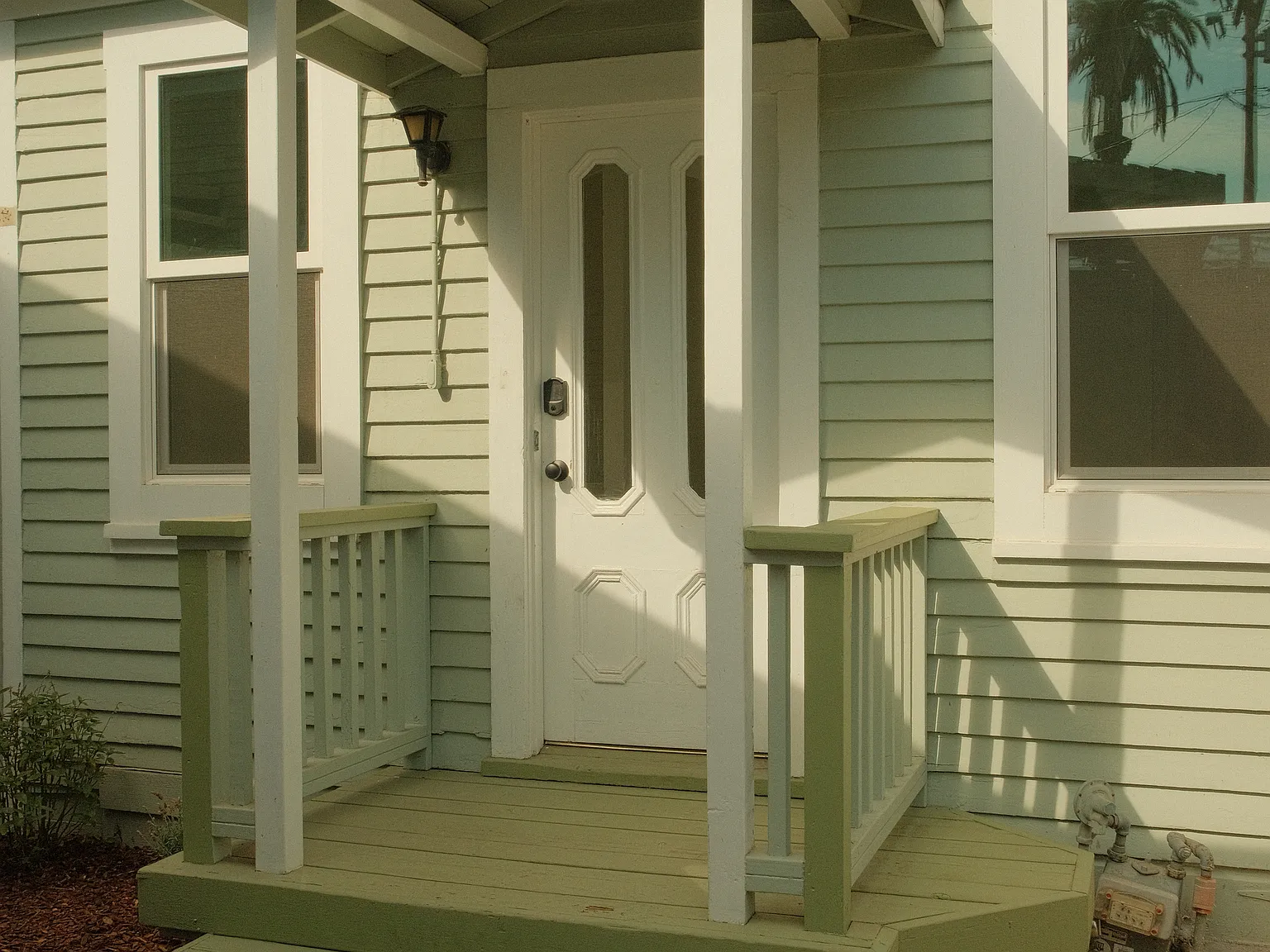 De La Vina St, Santa Barbara — Photo 1