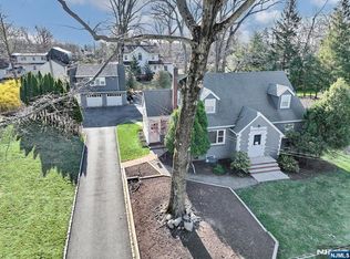 33 4th St, Park Ridge, NJ 07656