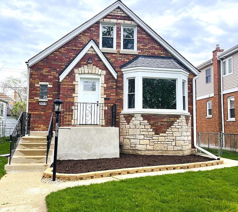 1st image of 3015 N 78th Ave