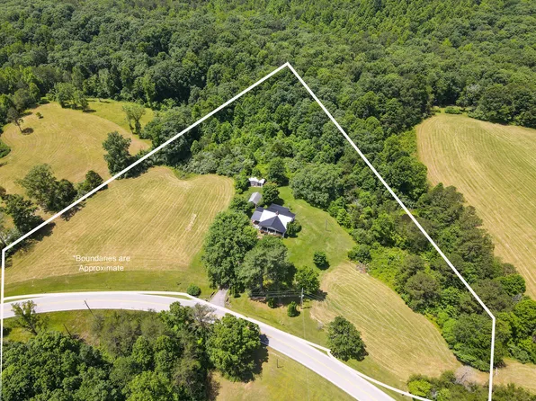 7450 Highway 90, Parkers Lake, KY 42634