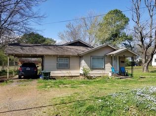 304 Montgomery St, Clarksville, AR 72830