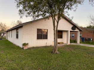 604 S Georgia Ave, Mercedes, TX 78570