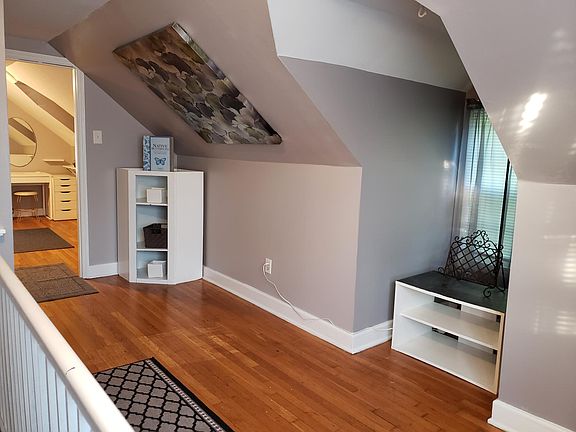 2nd image of 118 Prospect Ave