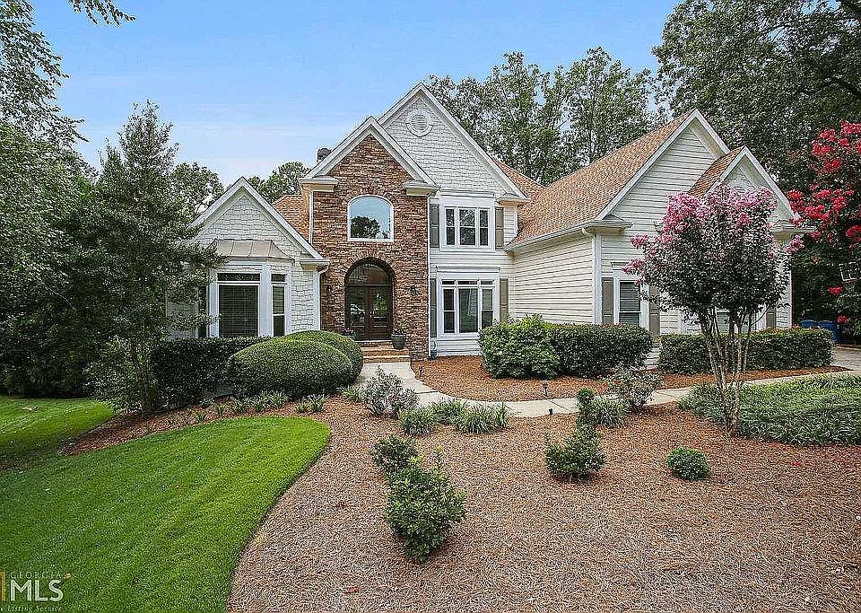 2nd image of 6370 Westchester Ct