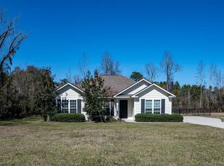 339 Saint Clair Dr, Leesburg, GA 31763