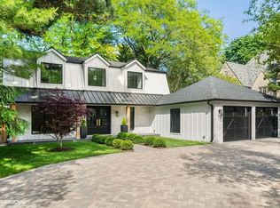 1148 Sheridan Rd, Wilmette, IL 60091
