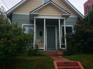 317 N 76th St, Seattle, WA 98103