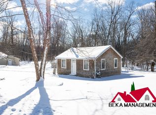 306 Eubank St, Novi, MI 48377