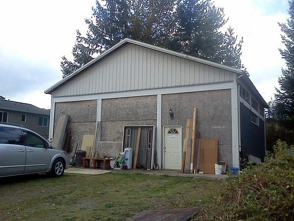 2nd image of 3110 138th St SE