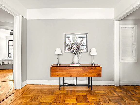 3rd image of 400 Lincoln Pl APT 2E