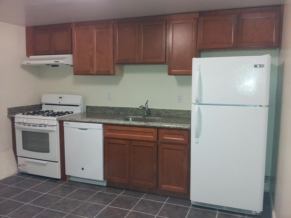 1st image of 426 Arch St #B