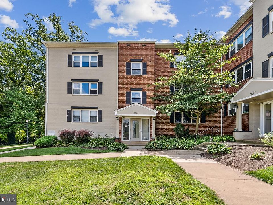 1st image of 3045 Patrick Henry Dr APT 202