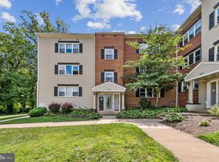 3045 Patrick Henry Dr APT 202, Falls Church, VA 22044