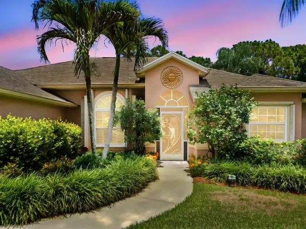 214 SW Fernleaf Trail, Port St Lucie, FL 34953