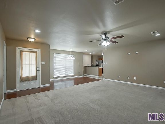 5th image of 26263 Millstone Dr