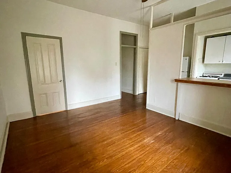 110 N 34th St #3F — Photo 7
