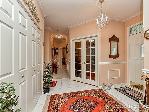 2nd image of 330 Woodhill Dr