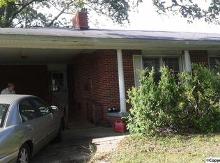 125 S Strickland Rd, Falkville, AL 35622