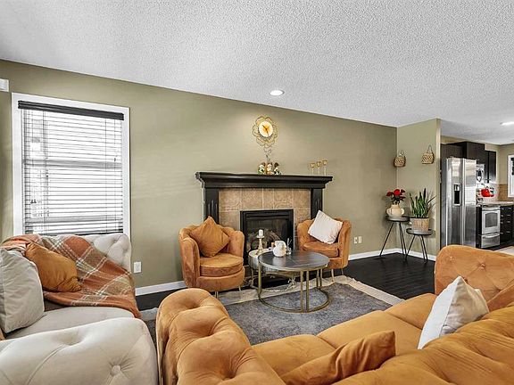4th image of 88 Walden Gdns SE