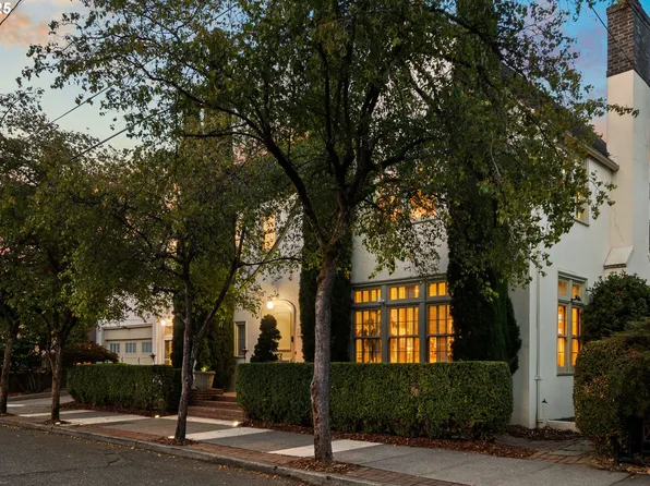 806 NW Albemarle Ter, Portland, OR 97210