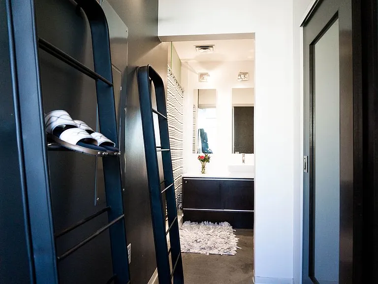 2115 Yeaman Pl #307 — Photo 38