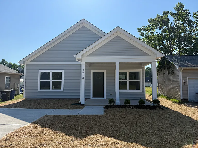 321 Vernon Ln — Photo 1