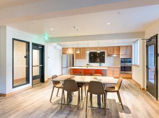 Arbora Court, Seattle, WA 98105