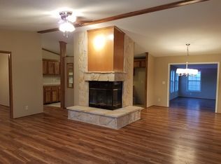 327 Oak Ridge St, Ingram, TX 78025