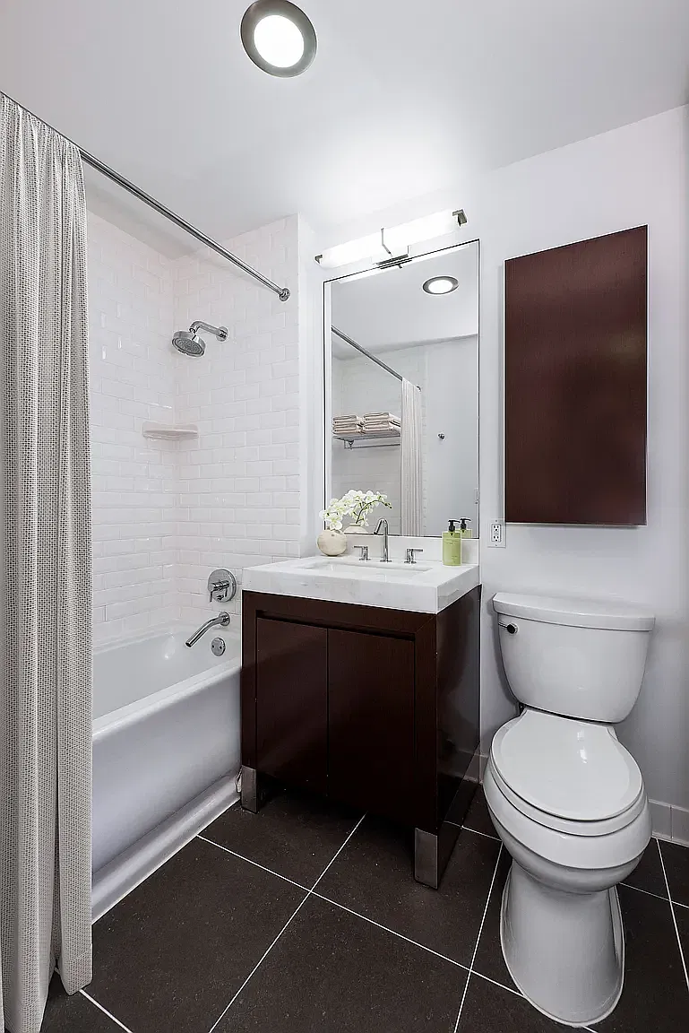 37 West 21st Street — Photo 3