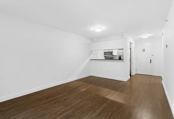 Rented by Mirador Real Estate | media 22