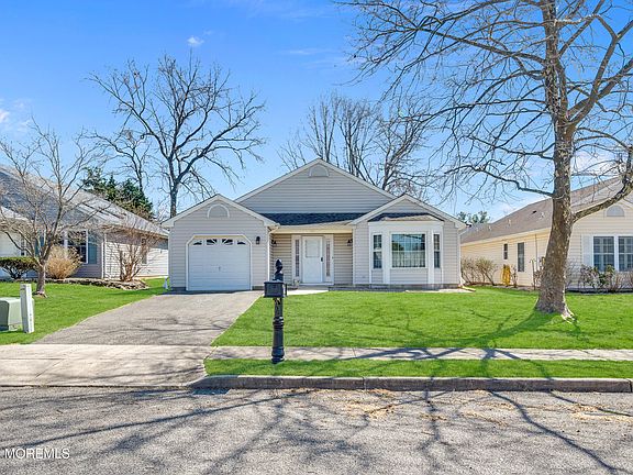 3rd image of 111 Brushy Neck Drive
