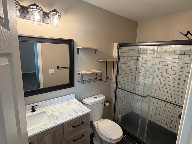 29931 Rosslyn Ave — Photo 16