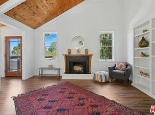 1527 Bainum Dr, Topanga, CA 90290