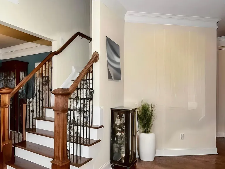 1820 Dresden Dr NE — Photo 7