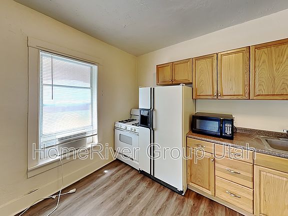 5th image of 314 S 700 E APT 1