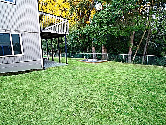 2nd image of 2721 McKinley Pl SE