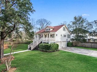 305 Johnson St, Madisonville, LA 70447