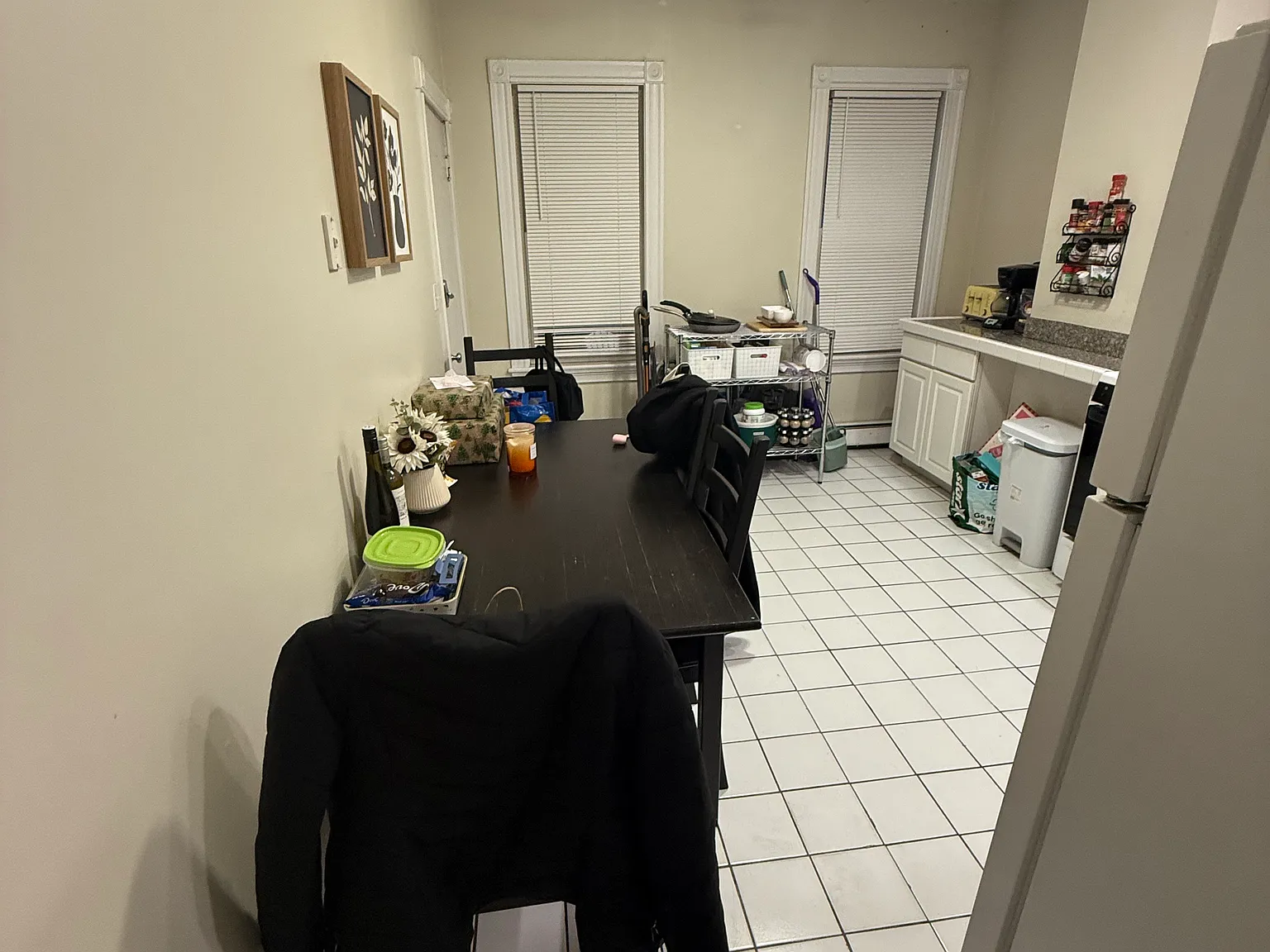 2 bed, 1000 sqft, $3,800 — Photo 3