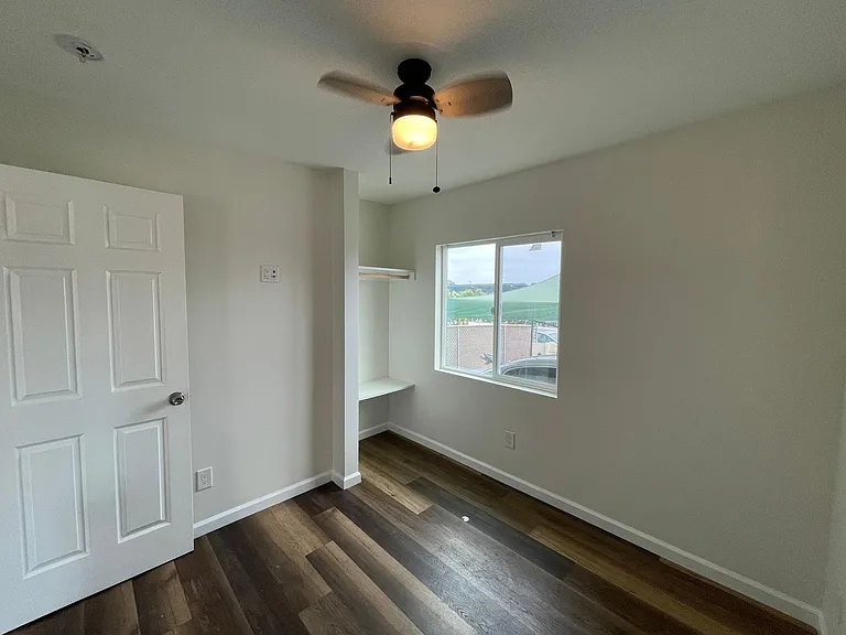 2866-70 Ocean View Blvd — Photo 5