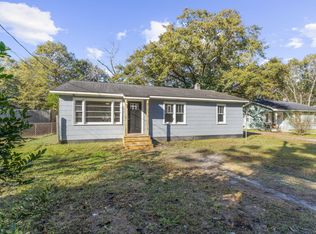 5719 Edison Ave, North Charleston, SC 29410